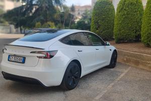 model 3 highland rwd premium