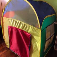 Casetta gioco pop up con palline