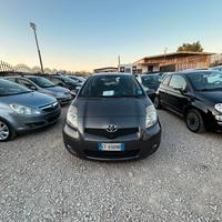 Toyota Yaris 1.3 5 porte Sol