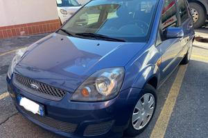 Ford fiesta 5 serie 1.2 16v benzina euro 4
