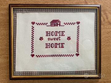 Quadro con ricamo "Home Sweet Home"
