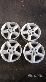 4 cerchi Nissan quashqai raggio 16 x 6 1/2 jj