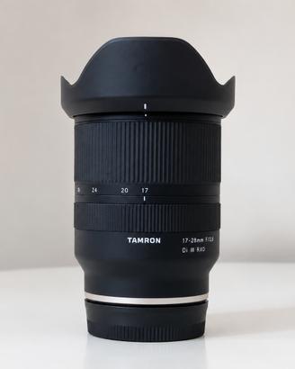 Tamron 17-28mm f/2.8 Di III RXD - Attacco Sony FE