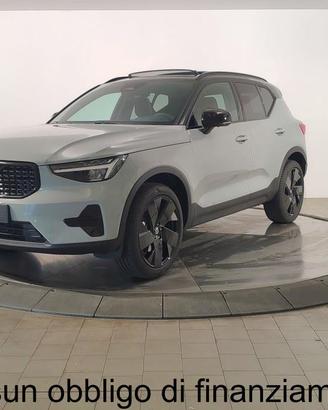 VOLVO Xc40 B3 Mild Hybrid Automatico Ultra Black E