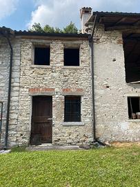 Rustico loc.Spinazzè (Segusino,Tv)