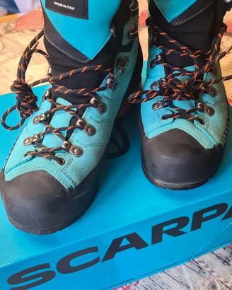 Scarponi tecnici SCARPA