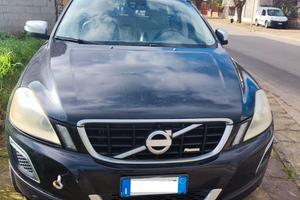 VOLVO CX 60 R DESIGN