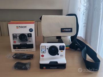 Fotocamera Polaroid© Original One Step 2 + borsa 