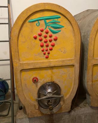 Botti per vino in cemento
