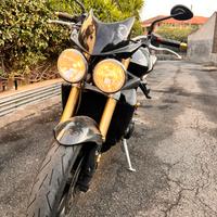 Triumph Street triple