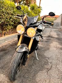 Triumph Street triple