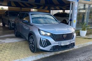 Peugeot 2008 PureTech 100 cv S&S "8 mila km"