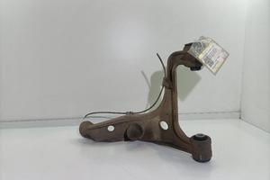 BRACCIO OSCILLANTE SUPERIORE POST DX SUZUKI Grand