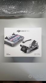 DJI Mini 3 Pro + Radiocomando DJI RC (Schermo)