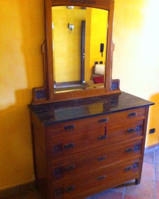 ANTICO CASSETTONE CON SPECCHIO E PIANO IN MARMO