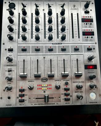 Mixer Behringer DJX700