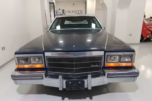 Cadillac Fleetwood Brougham