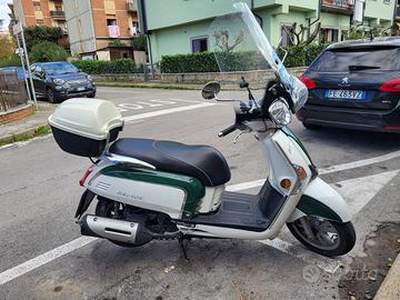 KIMCO LIKE 125 del 2012 - 8000 km