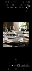 servizio piatti in porcellana 