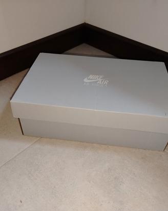 Nike Air Force 1 – Low – [40] – Colo