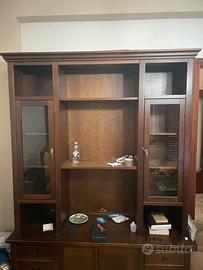 Vetrina porta tv arte povera