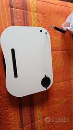 Supporto notebook da gambe