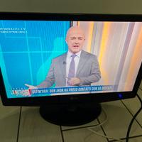 Monitor- Tv 22” lg