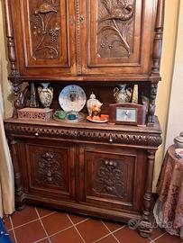 Credenza antica in legno massello