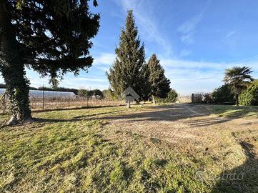 TER. AGRICOLO A MACELLO