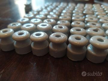 Isolatori ceramici vintage per cavi in treccia
