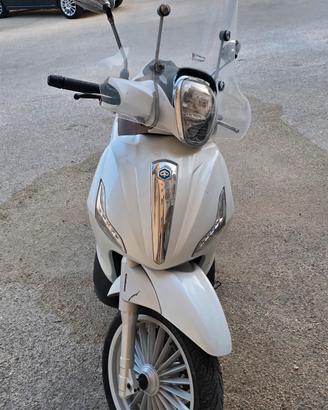 beverly 300 