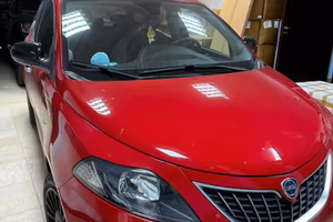 lancia y come nuova