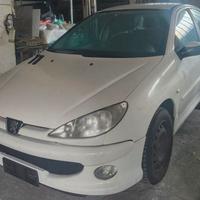 Peugeot 206 (per neopatentati e non)