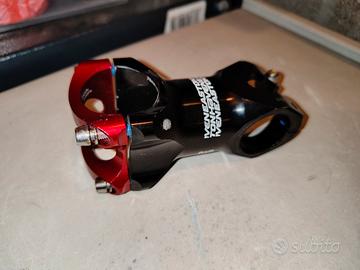 Attacco Manubrio Easton Haven 0 ° 31,8 mm 11/8 red