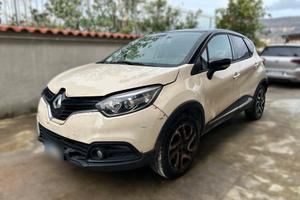 Renault Captur 1.5 dCi 90CV - 2015 Incidentata