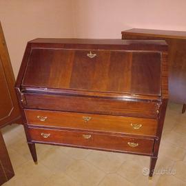 Ribaltina con cassetti e chiavi 