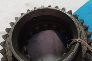 INGRANAGGIO CONDOTTO CAMBIO FIAT 605c,555c- 568426