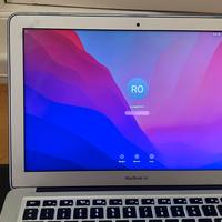 MacBook Air (13 pollici, 2017) 1466