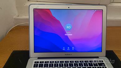 MacBook Air (13 pollici, 2017) 1466