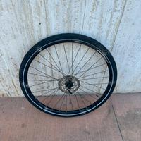 Cerchio anteriore 28 completo