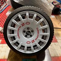 Ruote complete, cerchi in lega OZ, gomme invernali