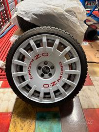 Ruote complete, cerchi in lega OZ, gomme invernali