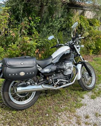 Moto Guzzi Nevada Anniversario