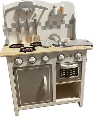 Cucina New Classic Toys in legno