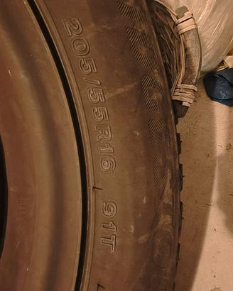 Pneumatici invernali Meriva con cerchione