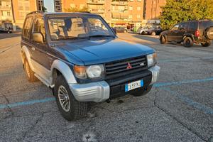 Mitsubishi Pajero V6 cat Metal-top S. Select GLS