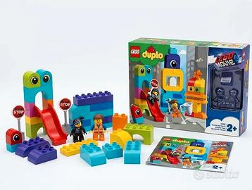 Lego Duplo Visitatori dal Pianeta di Emmet e Lucy