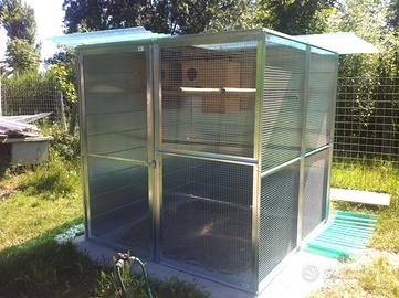 Voliera per pappagalli
