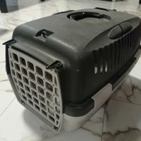 Gabbia in plastica per gatti