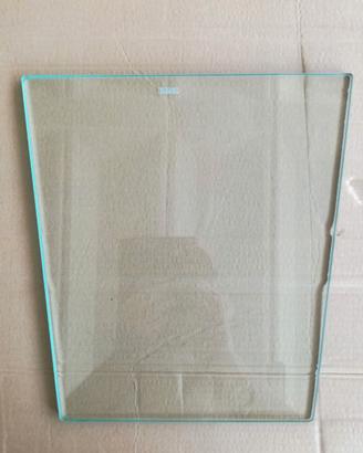 Ripiani in vetro trapezoidali con spessore di 1 cm